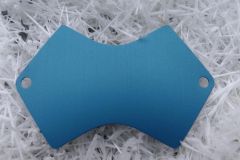 Plaque anodisée, courbée, 61x44 mm, bleu